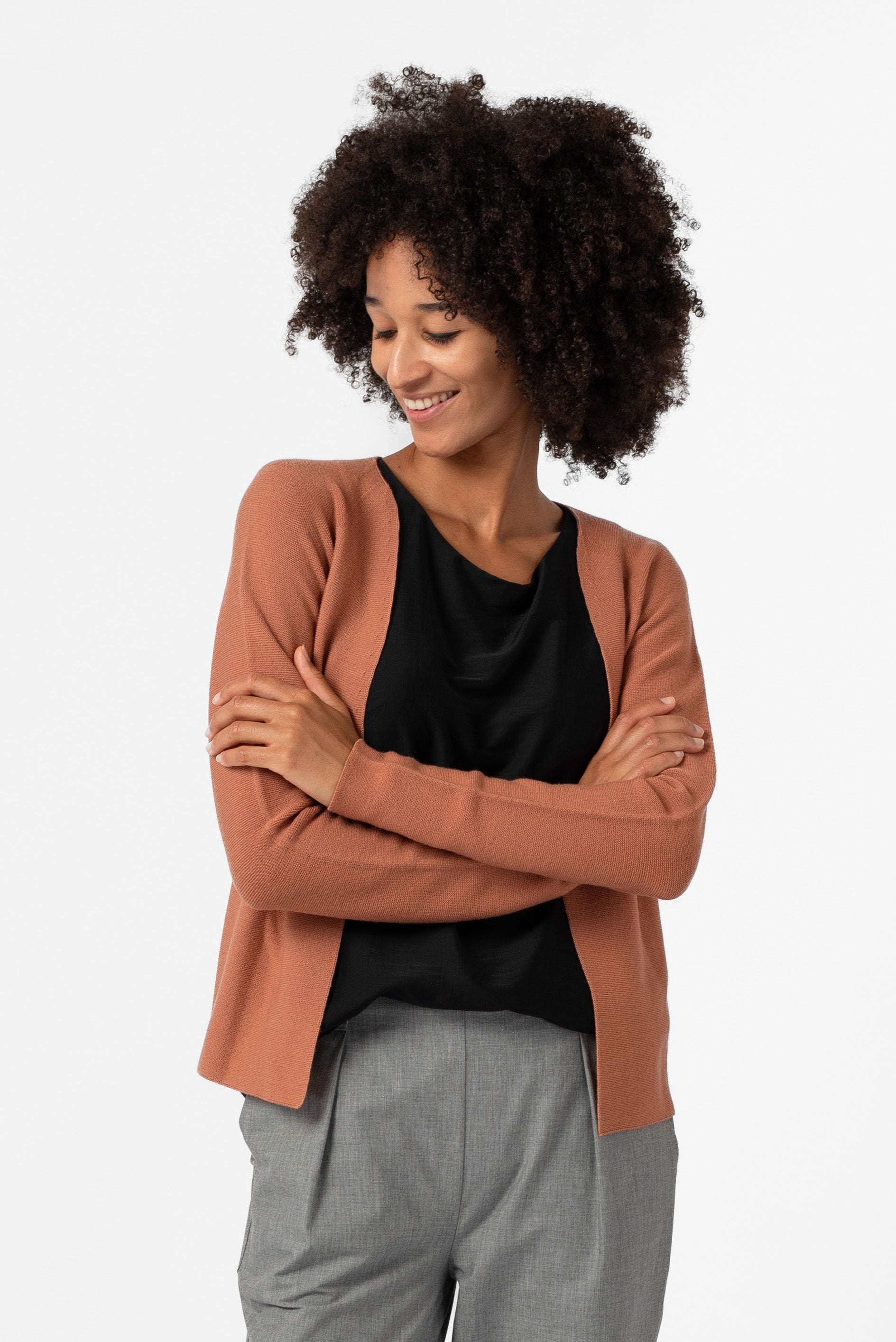 NNIstudio - COZY Strickjacke - Coral - XS - 