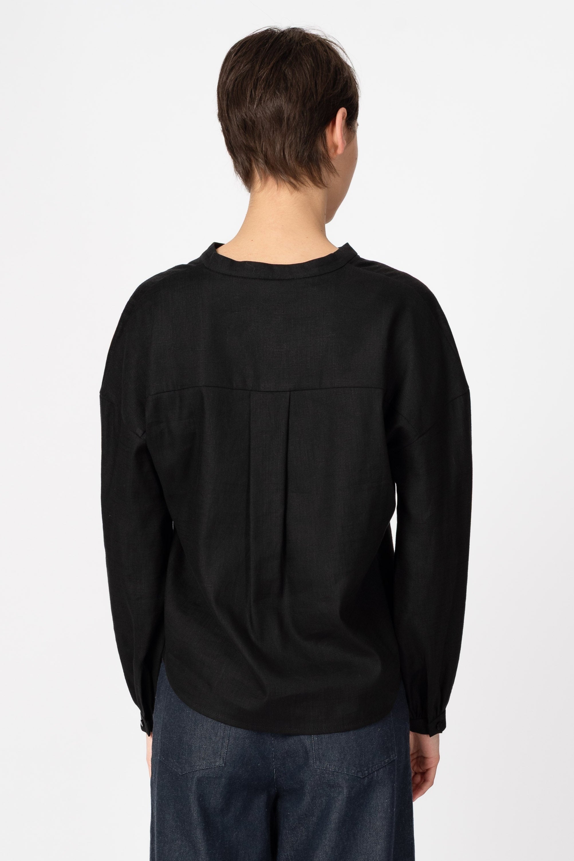 NNIstudio - LAB I SLEEK Bluse Leinen - Phantom Black - XS/S - 