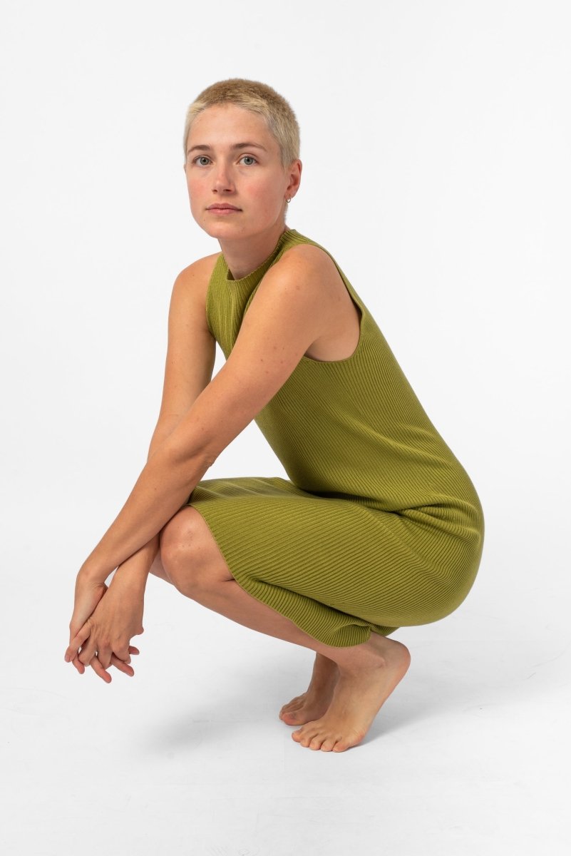 NNIstudio - NECKLINE Kleid - Kaktus - XS - 