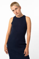 NNIstudio - NECKLINE Kleid - Nachtblau - XS - 