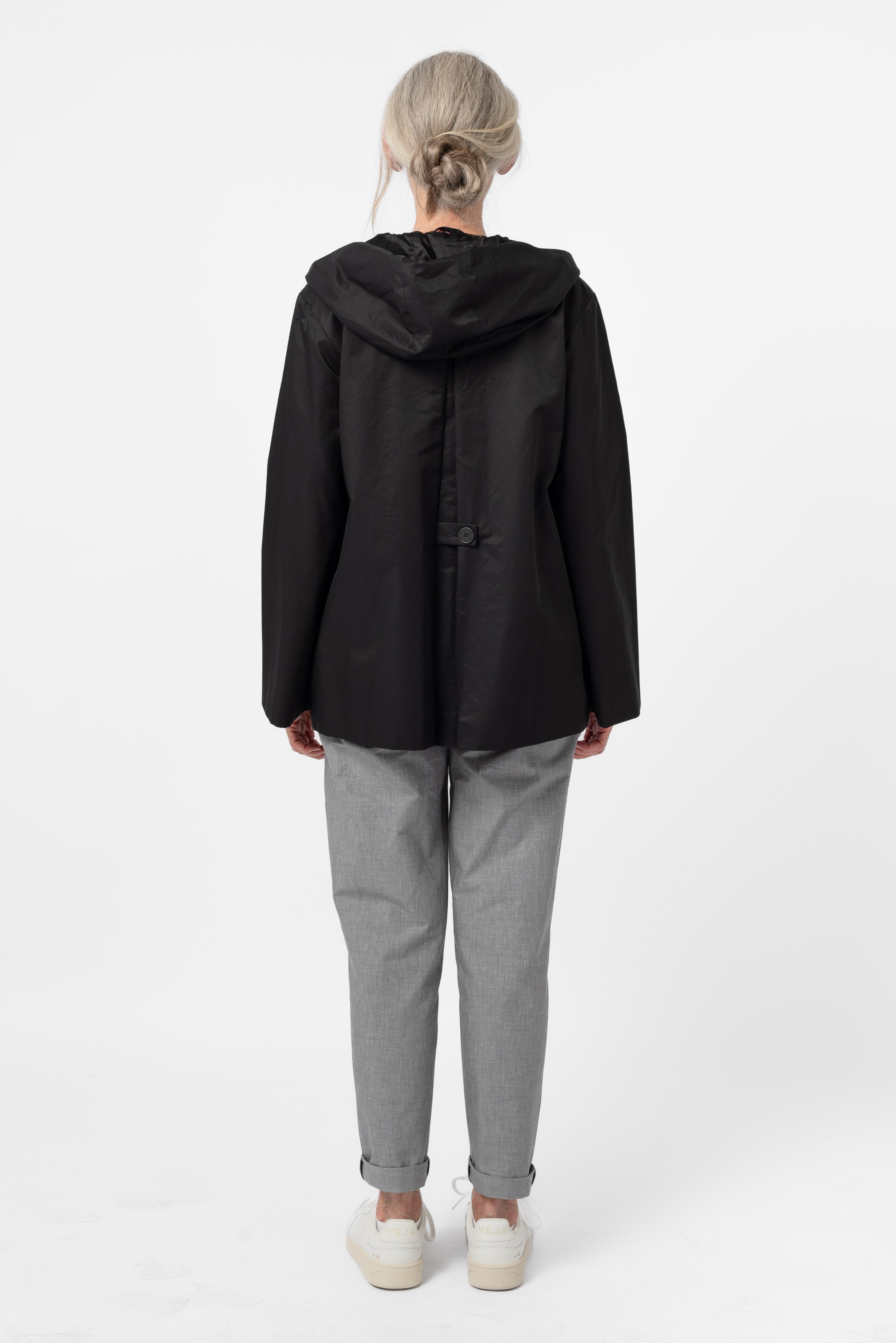 NNIstudio - RAINCOAT Female - Schwarz - XS/S - 