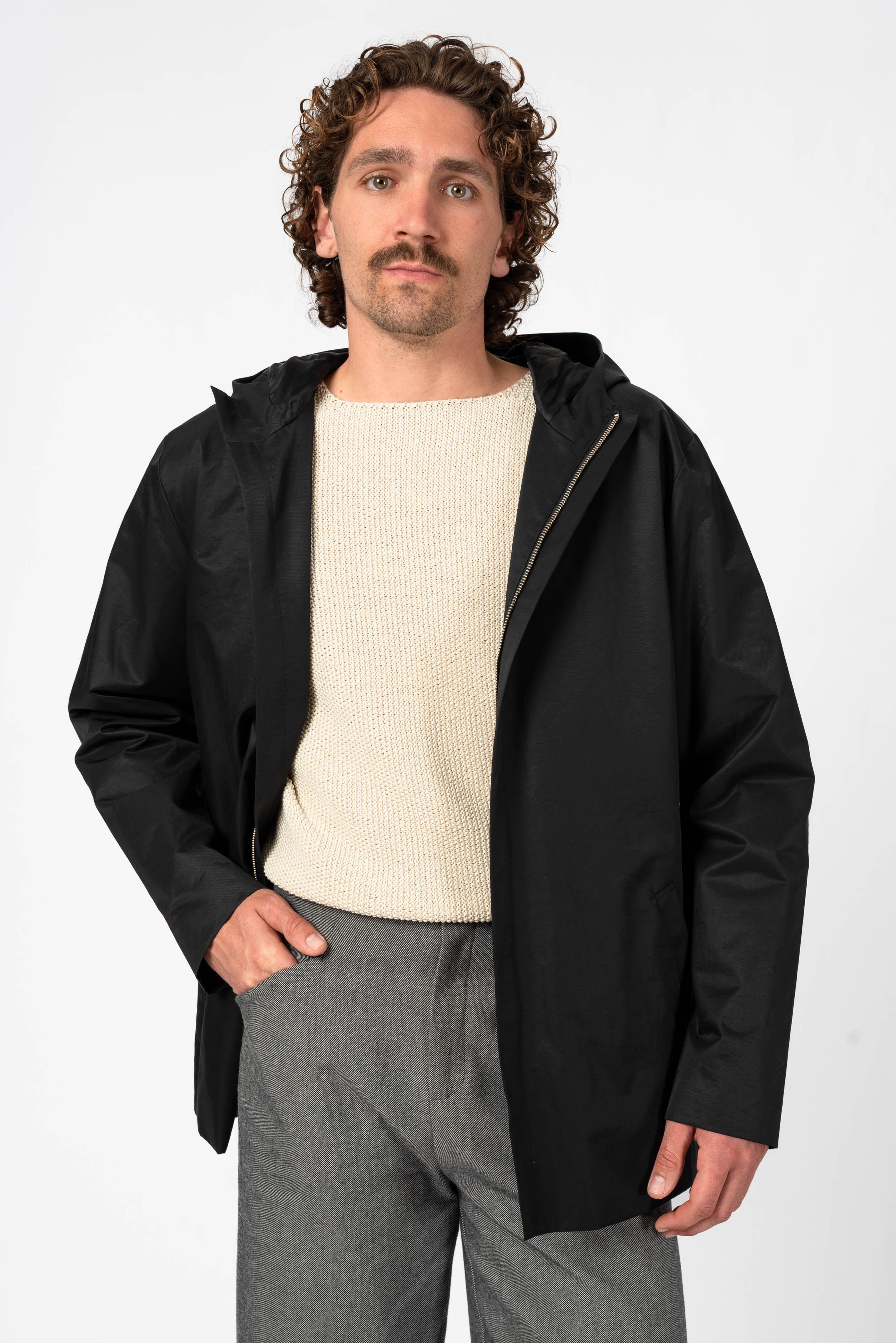 NNIstudio - RAINCOAT - Phantom Black - XS - 