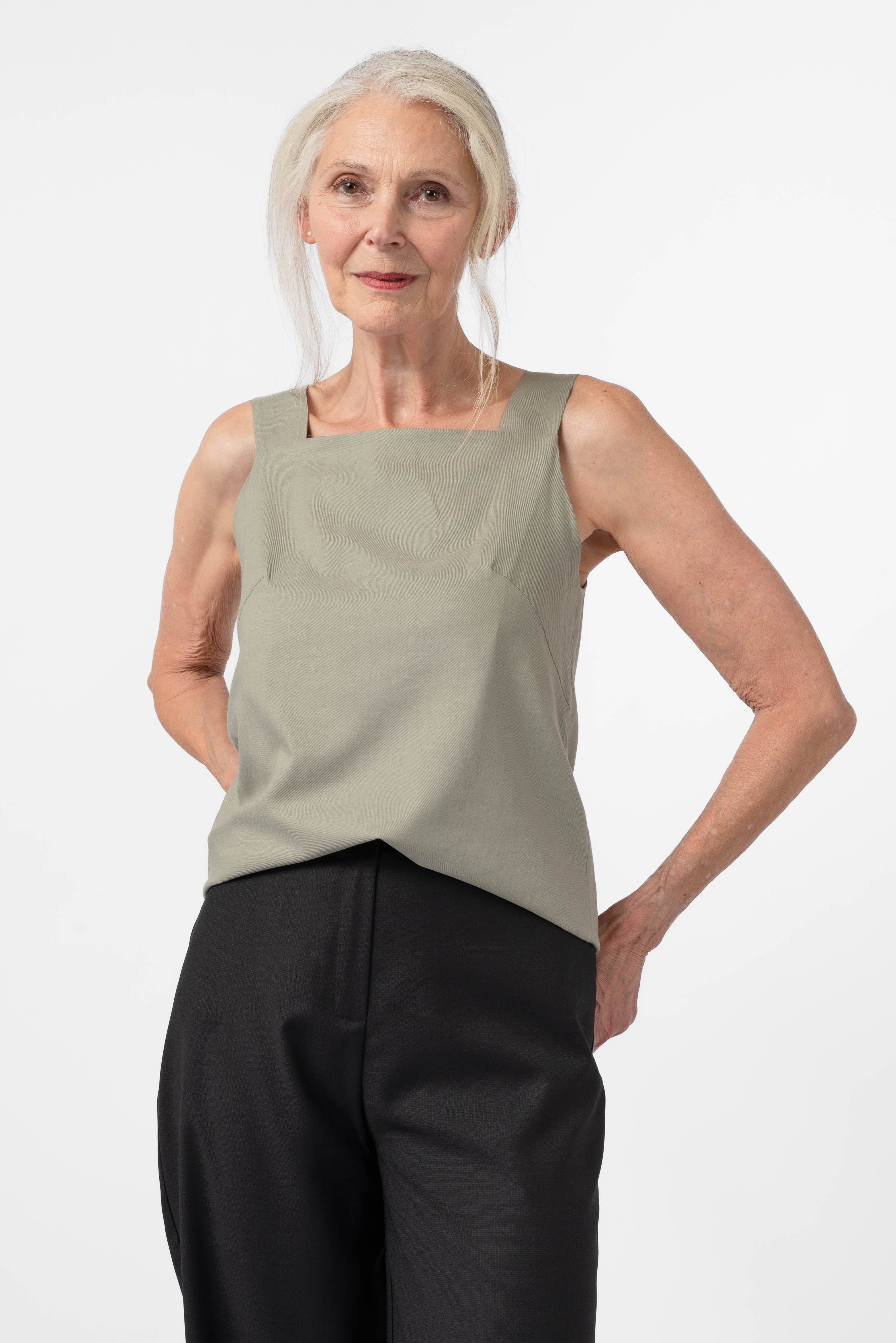 NNIstudio - SNUG Top - Lila - XS - 