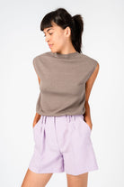 NNIstudio - SQUARE Strick-Pullunder Linen - Woodsmoke Brown - XS -