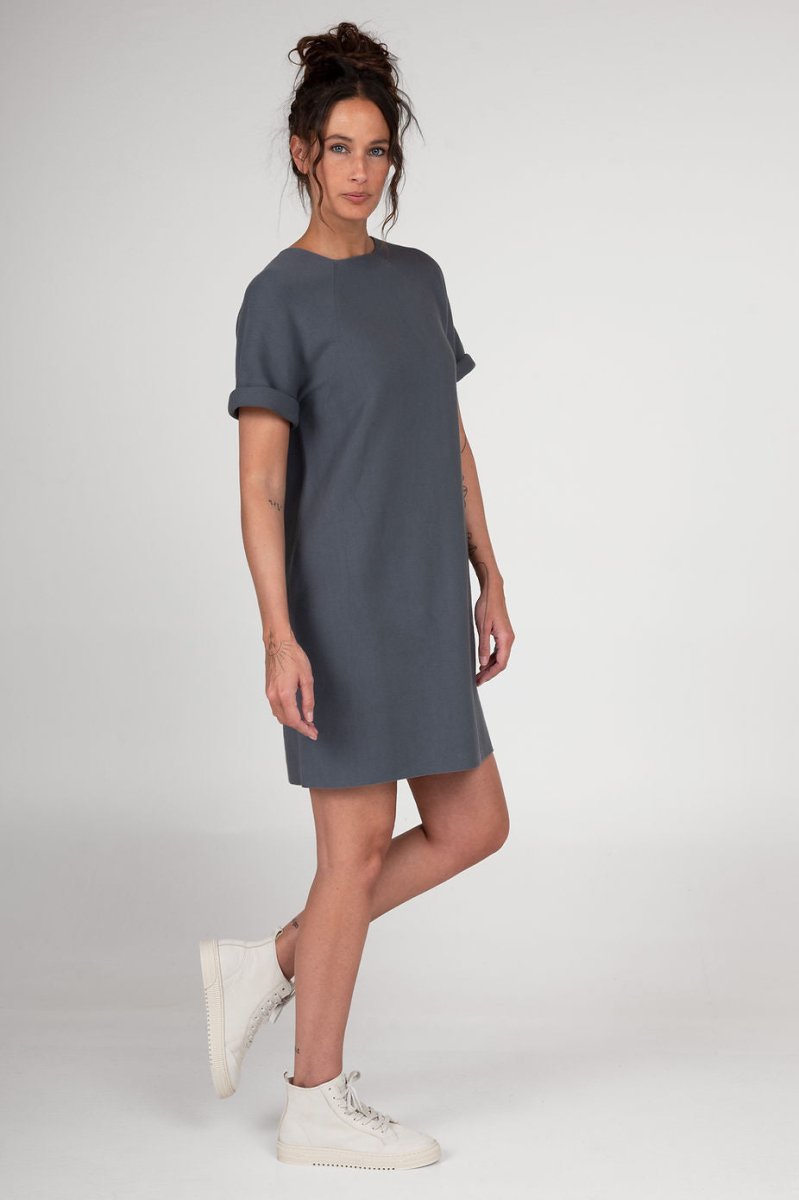 NNIstudio - SWING Kleid - Anthrazit - XS - 