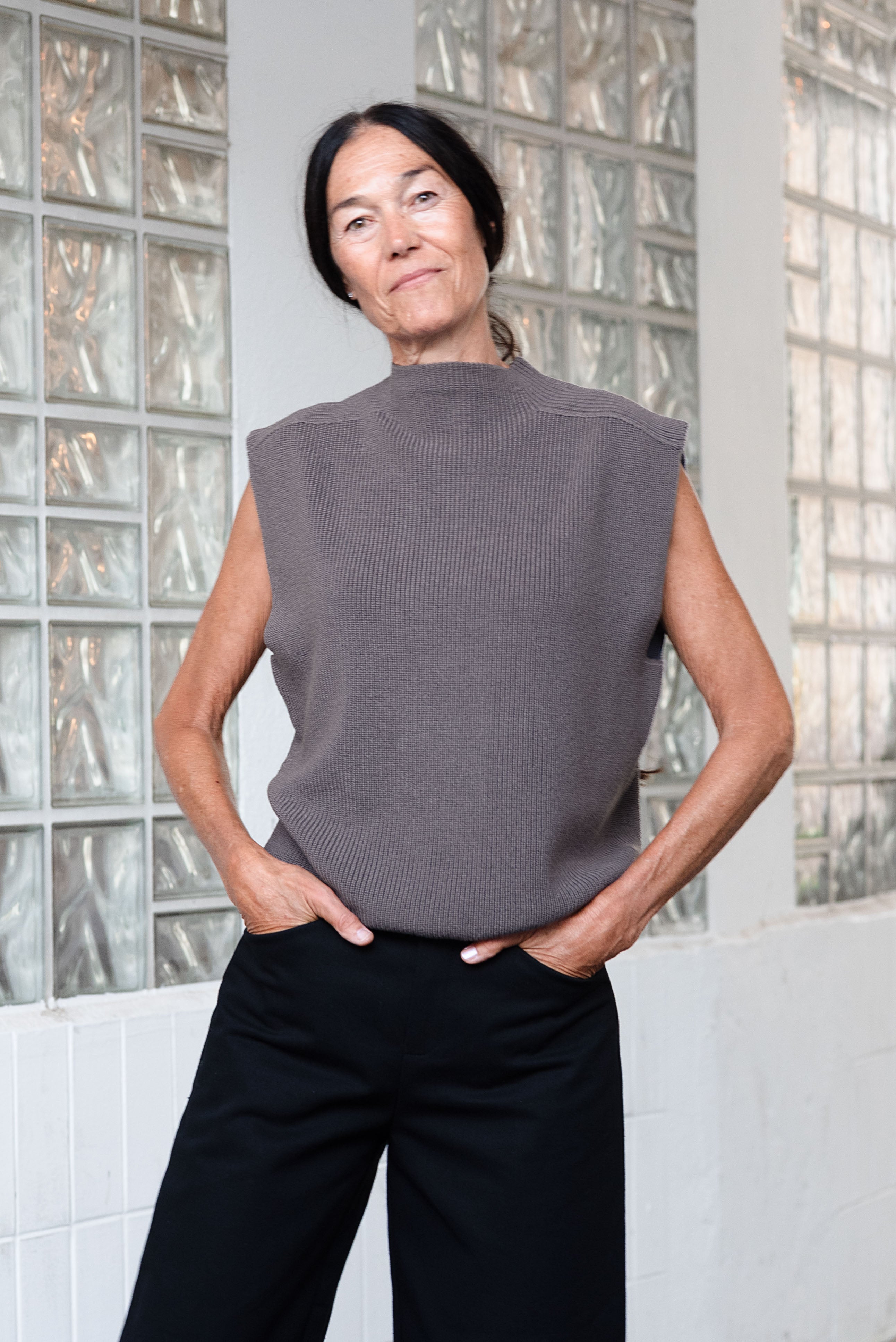 NNIstudio - TURTLENECK Strick-Pullunder - Red Mahogany - XS -