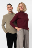 NNIstudio - TURTLENECK Strick - Pullunder - Red Mahogany - XXS - 