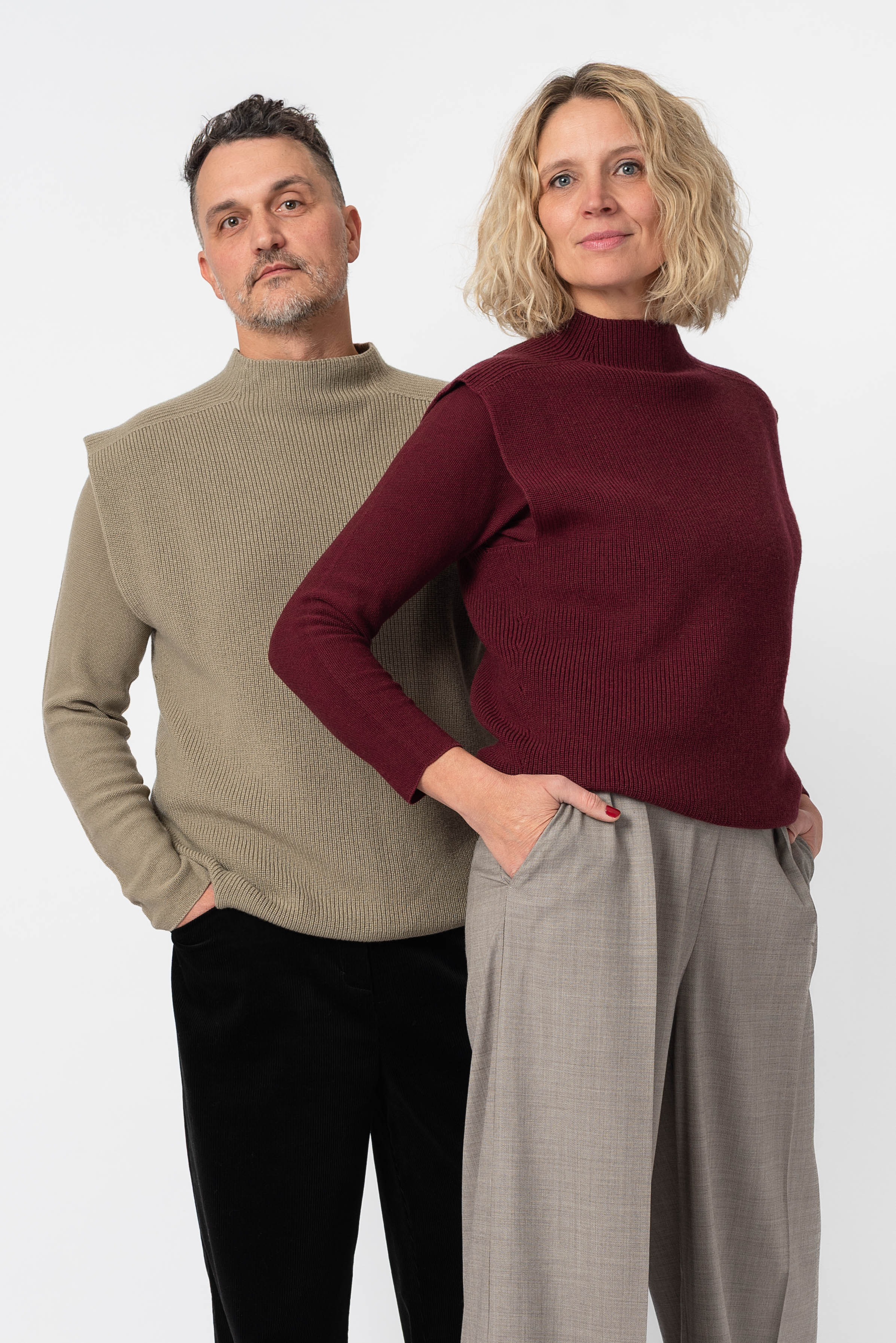 NNIstudio - TURTLENECK Strick - Pullunder - Red Mahogany - XXS - 