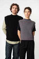 NNIstudio - TURTLENECK Strick - Pullunder - Red Mahogany - XS - 
