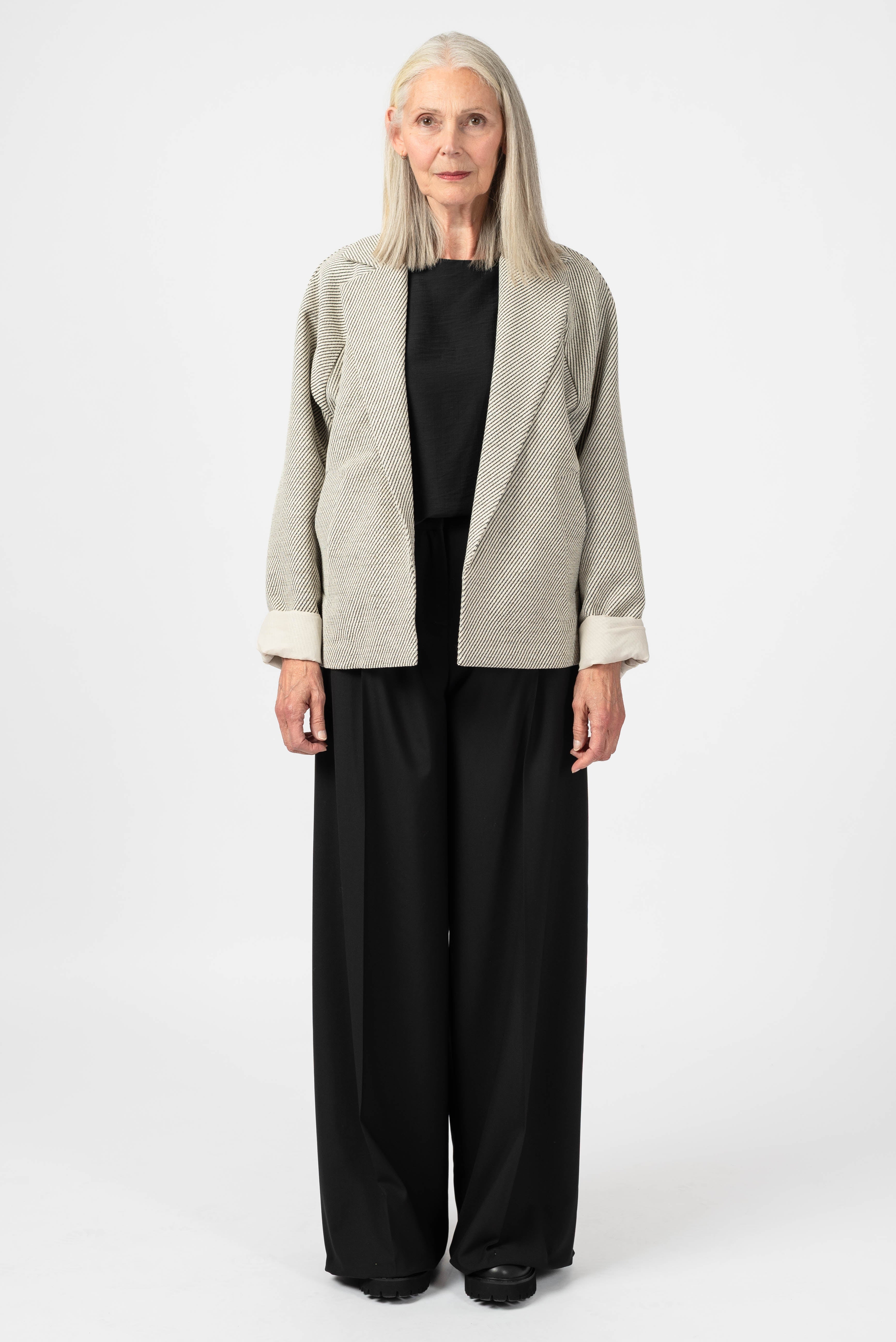 NNIstudio - UNLINED Jacke - Phantom Black / Birch White - Onesize - 
