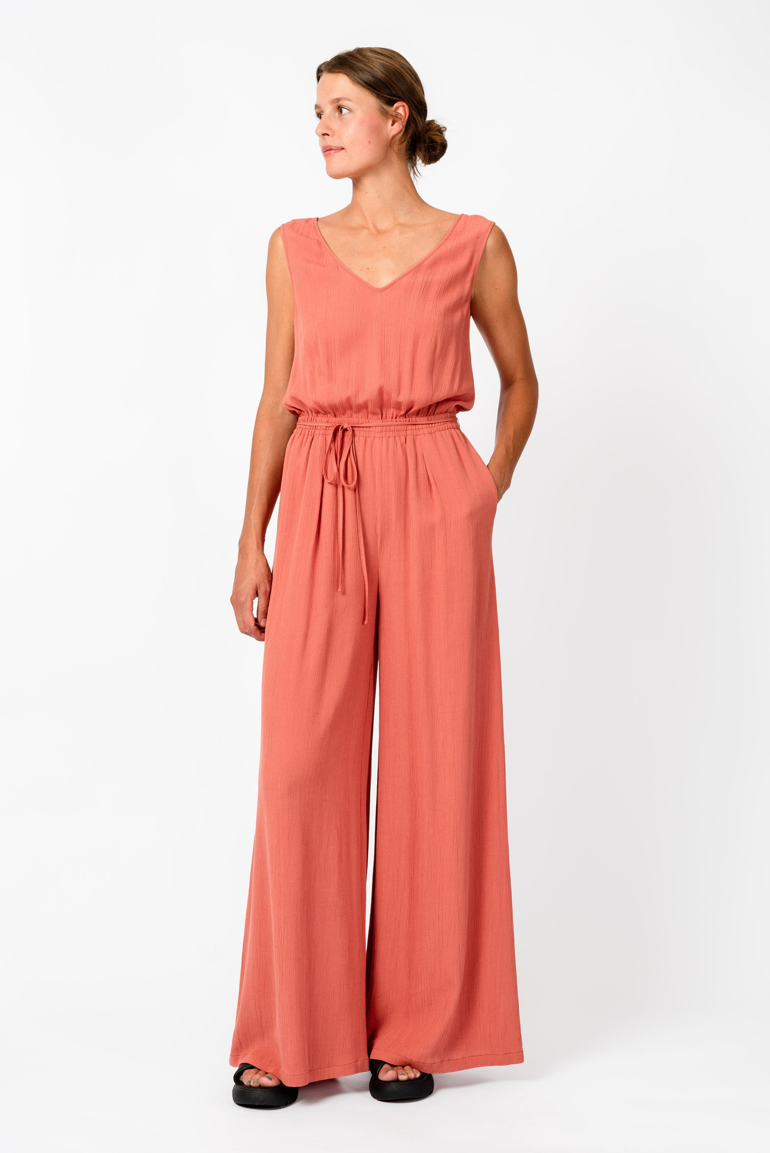 NNIstudio - V Overall - Fusion Coral - XS -